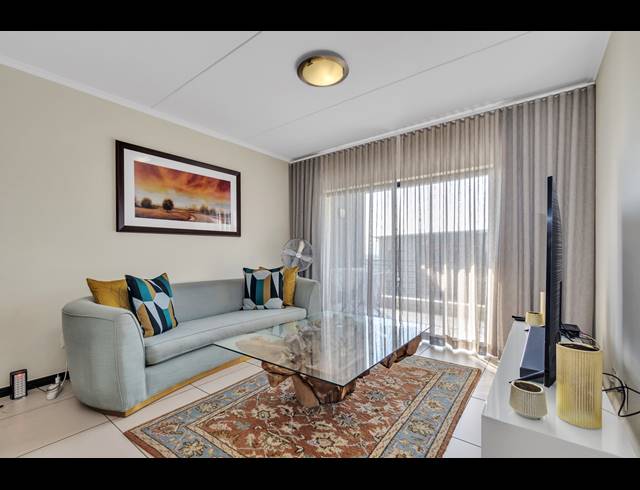 2 BEDROOM APARTMENT TO LET IN FOURWAYS